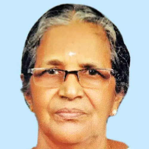 അ​മ്മി​ണി അ​മ്മ