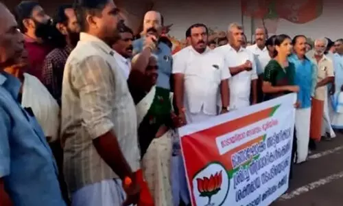 മാടായിപ്പാറയിൽ ജി.ഐ.ഒ പ്രവർത്തകർക്കെതിരെ പ്രകോപന മുദ്രാവാക്യം; ബി.ജെ.പി നോർത്ത് ജില്ല പ്രസിഡന്റടക്കം 40 പേർക്കെതിരെ കേസ്