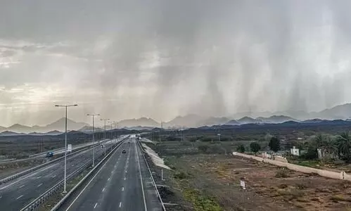 ഒമാനിൽ ശനിയാഴ്ചവരെ ഒറ്റപ്പെട്ട മഴക്ക് സാധ്യത