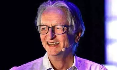 എ.ഐ തൊഴിലില്ലായ്മയും സാമ്പത്തിക അസമത്വവും വർധിപ്പിക്കും; വീണ്ടും മുന്നറിയിപ്പുമായി എ.ഐ ഗോഡ് ഫാദർ