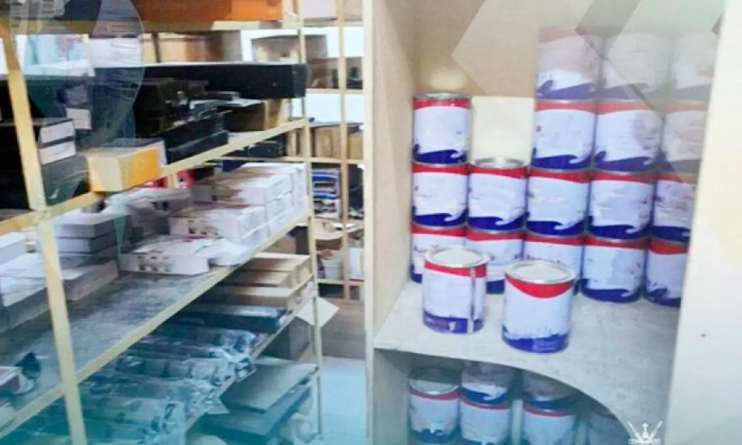 കാ​ലാ​വ​ധി ക​ഴി​ഞ്ഞ പെ​യി​ന്റ് ഉ​ൽ​പ​ന്ന​ങ്ങ​ള്‍ പി​ടി​കൂടി