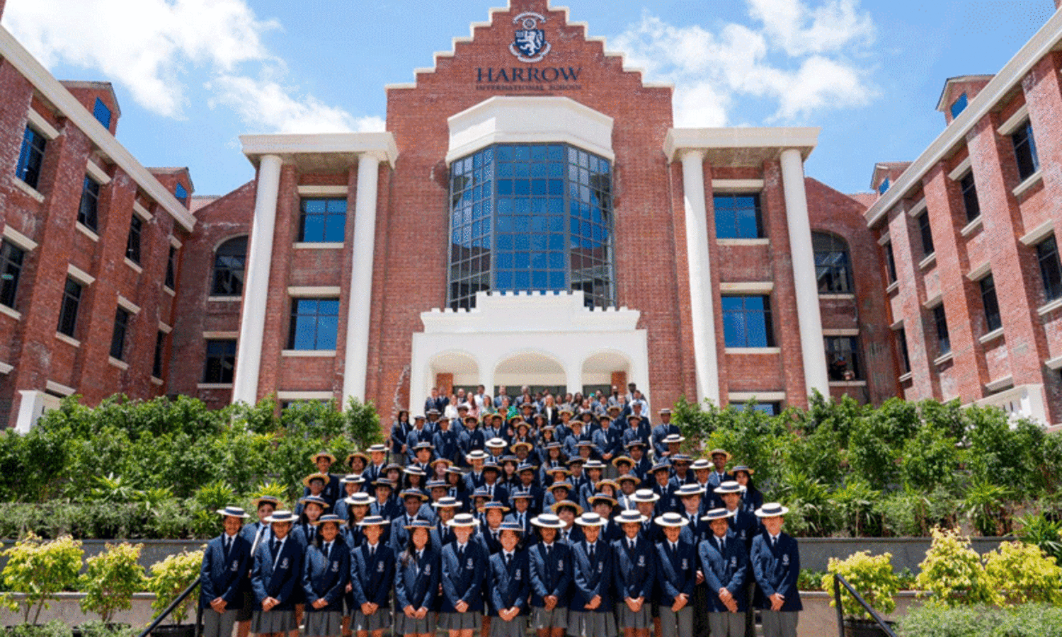 വിദേശ സർവകലാശാലകൾ കർണാടകയിലേക്ക്; യു.കെയിൽ മന്ത്രിമാർ സജീവമായ ചർച്ചയിൽ