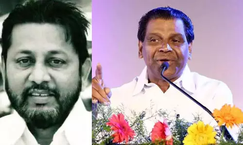 R. Induchoodan, Thiruvanchoor Radhakrishnan