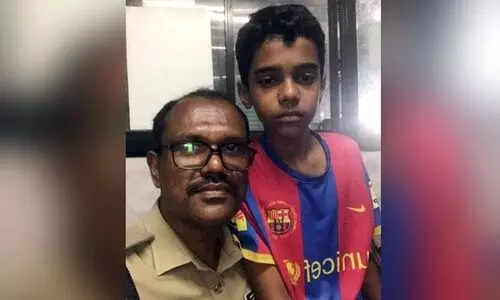 പന്തളത്തുനിന്നും വീടുവിട്ടിറങ്ങിയ 12കാരനെ തിരുവനന്തപുരത്ത് കണ്ടെത്തി പന്തളത്തുനിന്നും വീടുവിട്ടിറങ്ങിയ 12കാരനെ തിരുവനന്തപുരത്ത് കണ്ടെത്തി