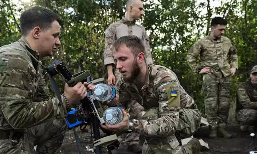 ഇന്ത്യക്കാർ റഷ്യൻ സൈന്യത്തിൽ ചേരരുത്; അപകടമുണ്ടാക്കുമെന്ന് കേന്ദ്രസർക്കാർ മുന്നറിയിപ്പ്