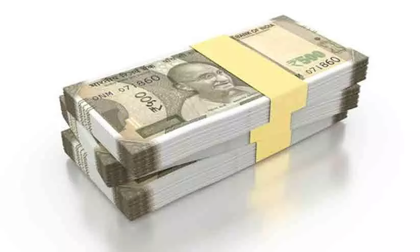 ഇന്ത്യൻ രൂപക്ക് വീണ്ടും ഇടിവ്; നേട്ടമാക്കി പ്രവാസികൾ