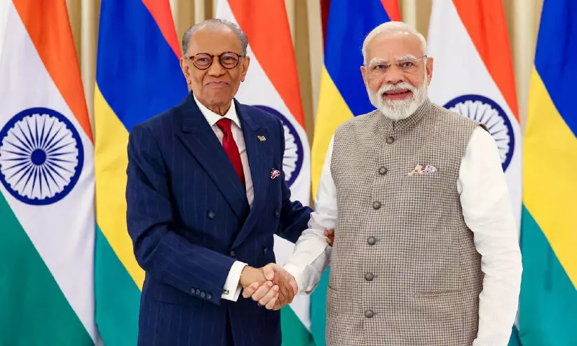 ഉഭയകക്ഷി വ്യാപാരം പ്രാദേശിക കറൻസിയിലാക്കാൻ ഇന്ത്യയും മൊറീഷ്യസും ഉഭയകക്ഷി വ്യാപാരം പ്രാദേശിക കറൻസിയിലാക്കാൻ ഇന്ത്യയും മൊറീഷ്യസും