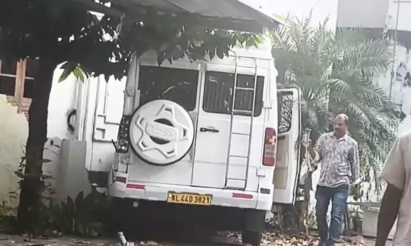 singer afsal van accident