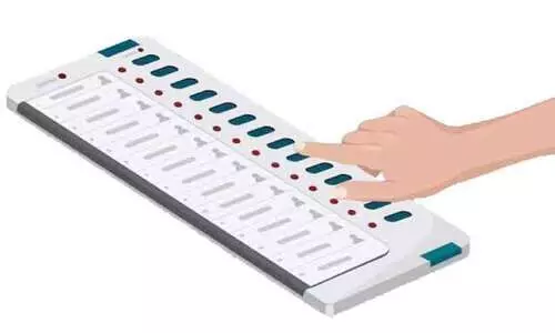 തെരഞ്ഞെടുപ്പ്​; ഒ​രു​ക്കം തു​ട​ങ്ങി രാ​ഷ്ട്രീ​യ പാ​ർ​ട്ടി​ക​ൾ