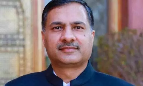 ഇ​ന്ത്യ​ൻ അം​ബാ​സ​ഡ​ർ​ക്ക് മാ​റ്റം​: ഡോ. ​ആ​ദ​ർ​ശ് സ്വൈ​ക കെ​നി​യ​യി​ലേ​ക്ക്