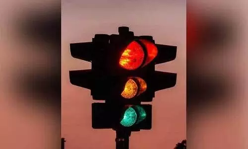 ആ​ശു​പ​ത്രി പാ​ർ​ക്കി​ങ്ങ് സ്ഥ​ല​ങ്ങ​ളി​ൽ വാ​ഹ​ന​ങ്ങ​ൾ ശ്ര​ദ്ധി​ക്ക​ണം