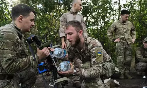ഇന്ത്യക്കാർ റഷ്യൻ സൈന്യത്തിൽ ചേരരുത്; അപകടമുണ്ടാക്കുമെന്ന് കേന്ദ്രസർക്കാർ മുന്നറിയിപ്പ്