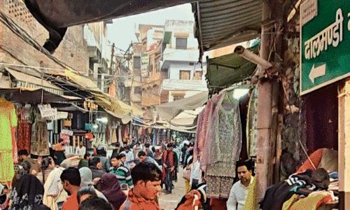 കാശി വിശ്വനാഥ ക്ഷേത്രത്തിലേക്കുള്ള റോഡ്വികസനം; കുടിയൊഴിപ്പിക്കപ്പെടുന്നവർക്ക് തിരിച്ചടിയായി കോടികളുടെ നികുതിയും കാശി വിശ്വനാഥ ക്ഷേത്രത്തിലേക്കുള്ള റോഡ്വികസനം; കുടിയൊഴിപ്പിക്കപ്പെടുന്നവർക്ക് തിരിച്ചടിയായി കോടികളുടെ നികുതിയും