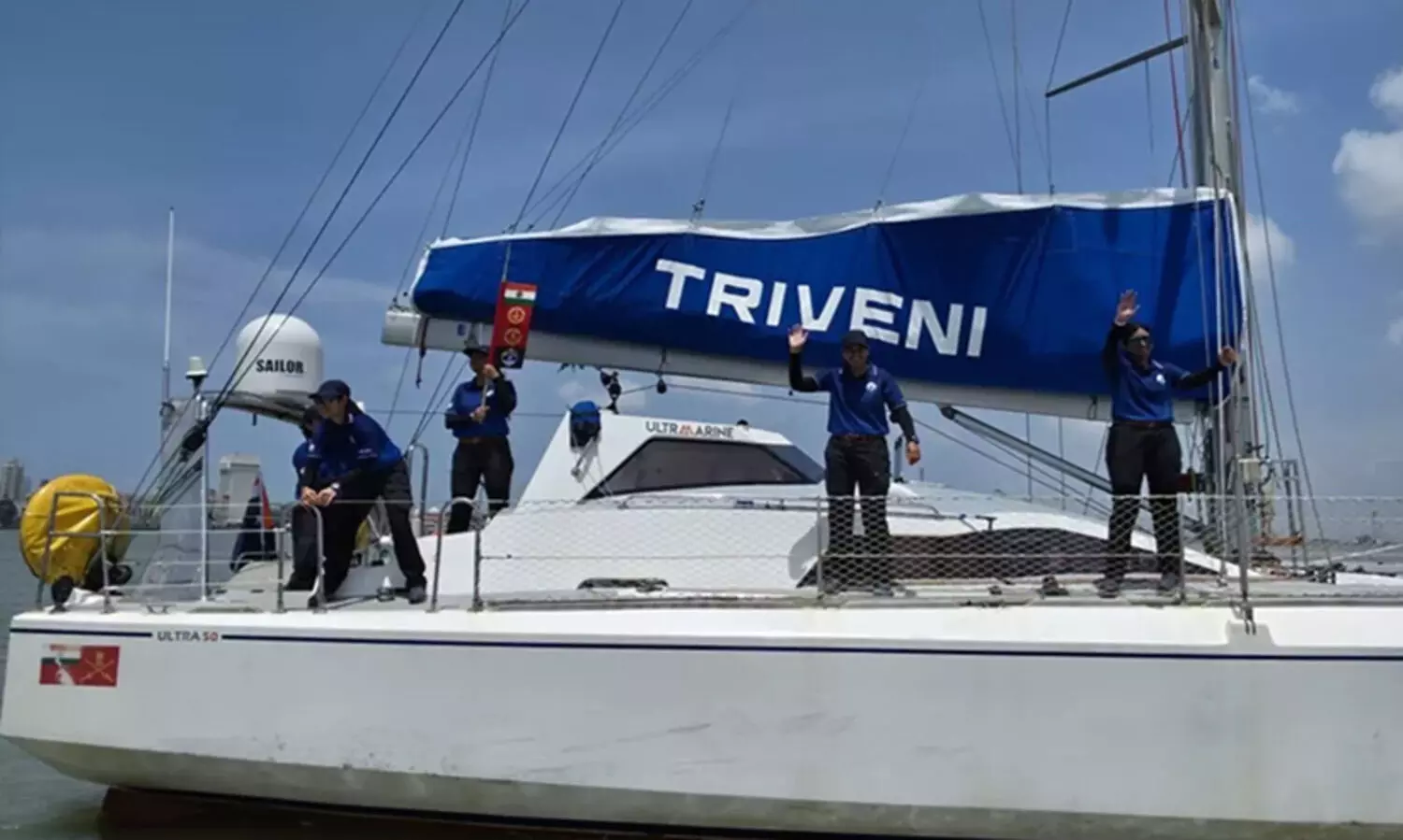 ഉലകം ചുറ്റാൻ ‘നാരീസംഘം’; ഇന്ത്യൻ സായുധസേന വനിതകൾ പുറപ്പെട്ടു