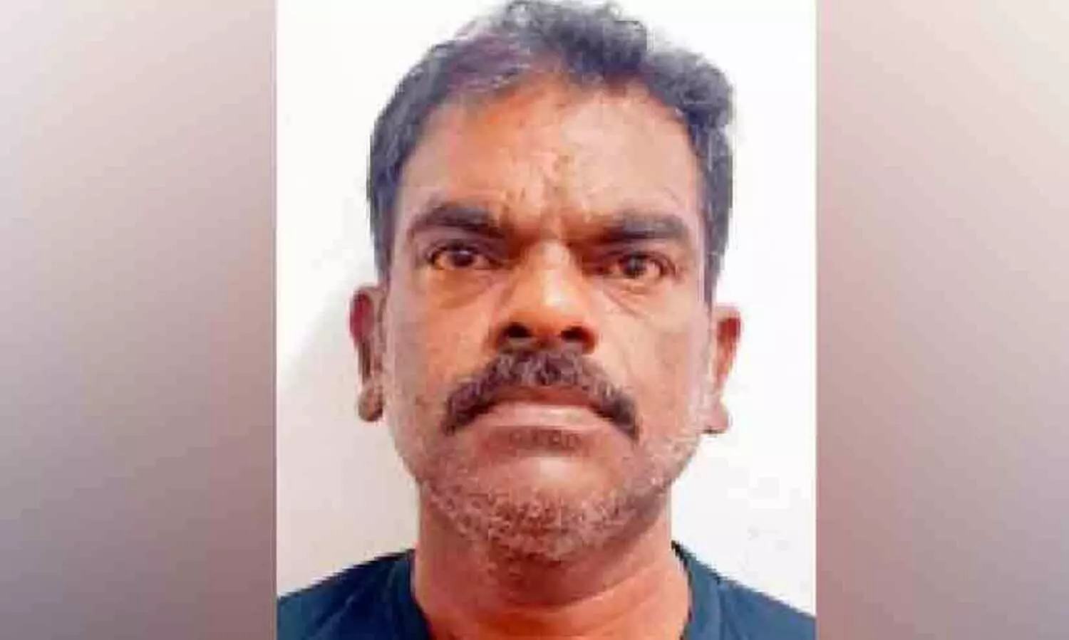 കൂടുതല്‍ മദ്യം നല്‍കിയില്ല; കൊലക്കേസ് പ്രതി സുഹൃത്തിനെ കുത്തിപ്പരിക്കേൽപിച്ചു