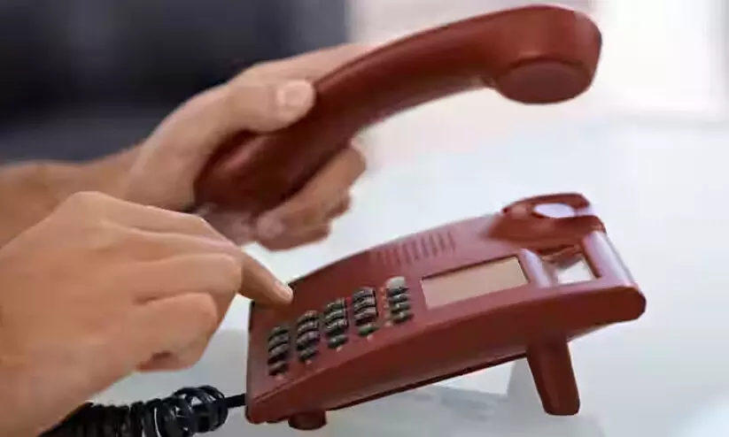 വ്യ​ക്തി​ബ​ന്ധ ത​ക​ര്‍ച്ച മു​ത​ല്‍ വി​വാ​ഹ പ്ര​ശ്ന​ങ്ങ​ൾവ​രെ; ആ​ത്മ​ഹ​ത്യ പ്ര​തി​രോ​ധ ഹെ​ൽ​പ്‌​ലൈ​നു​ക​ളി​ല്‍ പ​രാ​തി പ്ര​ള​യം