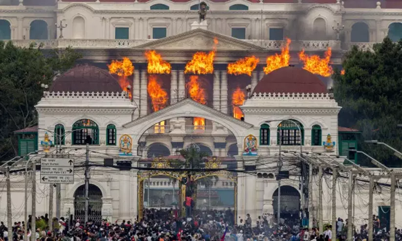 ജെൻ സി പ്രക്ഷോഭകരെ പ്രകോപിപ്പിച്ച നേപ്പാളിലെ നെപ്പോ കിഡ്സ്