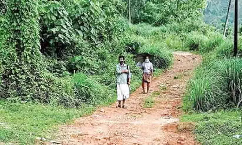 പൂഴിത്തോട്-പടിഞ്ഞാറത്തറ ബദൽ പാതയിൽ വീണ്ടും പ്രതീക്ഷ പൂഴിത്തോട്-പടിഞ്ഞാറത്തറ ബദൽ പാതയിൽ വീണ്ടും പ്രതീക്ഷ