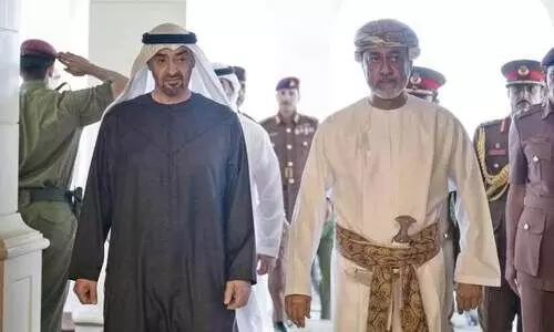 യു.​എ.​ഇ പ്ര​സി​ഡ​ന്‍റ്​ ഒ​മാ​ൻ സ​ന്ദ​ർ​ശി​ച്ചു