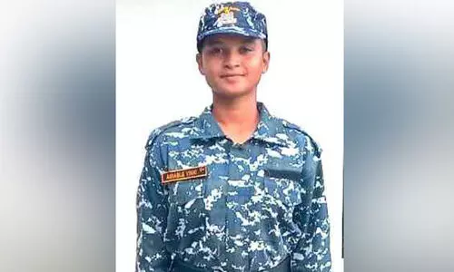 നാ​വി​ക​സേ​ന​യി​ൽ പ്ര​വേ​ശ​നം നേ​ടി ഏ​മ​ൽ എ​ബി​ൾ