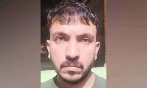 ക്വാർട്ടേഴ്സിൽനിന്ന് ലാപ്ടോപ് മോഷ്ടിച്ച പ്രതി പിടിയിൽ