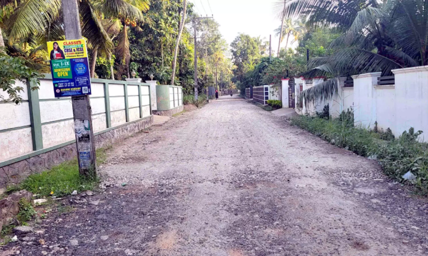 ആറുമുറിക്കട -വലിയത്ത് മുക്ക് റോഡിന്‍റെ പുനരുദ്ധാരണം നിശ്ചലാവസ്ഥയിൽ