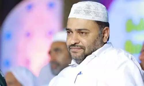 അയ്യപ്പ സംഗമത്തിന് പിന്നാലെ ന്യൂനപക്ഷ സംഗമം: സമുദായങ്ങളെ സർക്കാർ തരം തിരിച്ച് അഭിസംബോധന ചെയ്യുന്നതെന്തിന്? -ചോദ്യവുമായി സത്താർ പന്തലൂർ