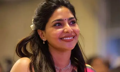 വിസ്മരിക്കപ്പെടാനുള്ള സാധ്യത കൂടുതലെന്നറിയാം... സമൂഹ മാധ്യമങ്ങളിൽ നിന്ന് വിട്ടുനിൽക്കാൻ ഐശ്വര്യ ലക്ഷ്മി, കാരണമിതാണ്