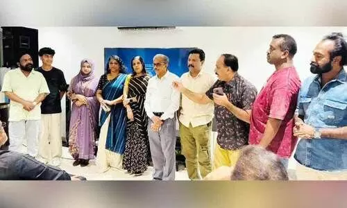 മാ​തൃ​സ്നേ​ഹ​ത്തി​ന്റെ മാ​ധു​ര്യ​വു​മാ​യി ‘കോ​ലൈ​സ്’ പ്ര​കാ​ശ​നം ജി​ദ്ദ​യി​ൽ ന​ട​ന്നു