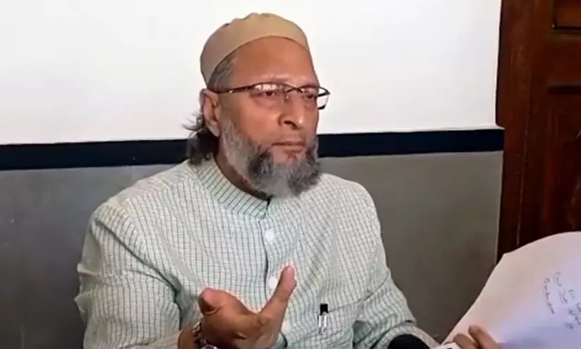 ‘26 ജീവനുകളേക്കാൾ വിലപ്പെട്ടതാണോ പണം?’ -ഇന്ത്യ-പാക് മത്സരത്തിന് അനുമതി നൽകിയ കേന്ദ്ര സർക്കാറിനെതിരെ ഉവൈസി ‘26 ജീവനുകളേക്കാൾ വിലപ്പെട്ടതാണോ പണം?’ -ഇന്ത്യ-പാക് മത്സരത്തിന് അനുമതി നൽകിയ കേന്ദ്ര സർക്കാറിനെതിരെ ഉവൈസി