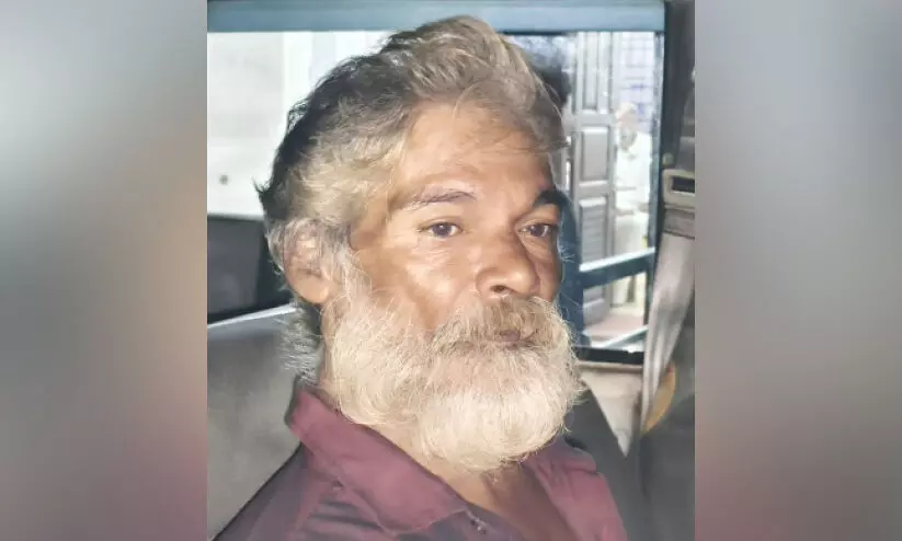 ക​ള്ള​ത്തോ​ക്കു​ക​ൾ പി​ടി​കൂ​ടി: ഒ​രാ​ൾ അ​റ​സ്റ്റി​ൽ