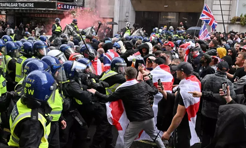 യു.കെയിൽ ലക്ഷം പേരുടെ കുടിയേറ്റ വിരുദ്ധ റാലി; ഈ വർഷം ഇതുവരെ 28,000ലേറെ പേരാണ് രാജ്യത്തെത്തിയത്