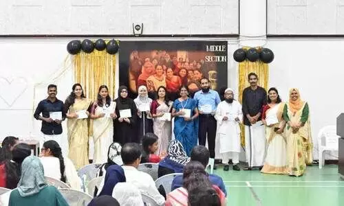 ശാ​ന്തി​നി​കേ​ത​ൻ ഇ​ന്ത്യ​ൻ സ്കൂ​ളി​ൽ അ​ധ്യാ​പ​ക ദി​നാ​ഘോ​ഷം