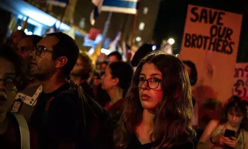 ബന്ദികളെ തിരിച്ചെത്തിക്കുന്നതിനുള്ള ഏക തടസ്സം നെതന്യാഹു; ഖത്തർ ആക്രമണത്തേയും വിമർശിച്ച് ബന്ദികളുടെ കുടുംബാംഗങ്ങൾ ബന്ദികളെ തിരിച്ചെത്തിക്കുന്നതിനുള്ള ഏക തടസ്സം നെതന്യാഹു; ഖത്തർ ആക്രമണത്തേയും വിമർശിച്ച് ബന്ദികളുടെ കുടുംബാംഗങ്ങൾ