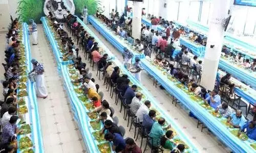 ശ്രീ നാരായണ കൾച്ചറൽ സൊസൈറ്റിയിൽ ഓണസദ്യ സംഘടിപ്പിച്ചു