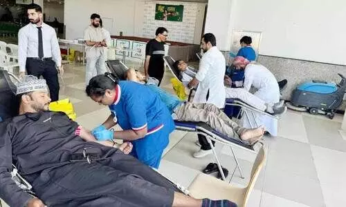 സു​ഹാ​ർ കെ.​എം.​സി.​സി ര​ക്ത​ദാ​ന ക്യാ​മ്പ് സം​ഘ​ടി​പ്പി​ച്ചു