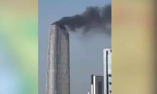 ഷ​ർ​ക്കി​ൽ കെ​ട്ടി​ട​ത്തി​ൽ തീ​പി​ടി​ത്തം