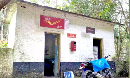 വന്യമൃഗ ഭീഷണിക്കിടയിലും 70 ഏക്കർ മലമുകളിൽ പോസ്റ്റ് ഓഫിസ്