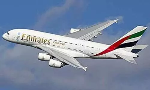 എമിറേറ്റ്​സ്​ ​ എയർലൈന്​ രണ്ട്​ ആഗോള  പുരസ്കാരങ്ങൾ