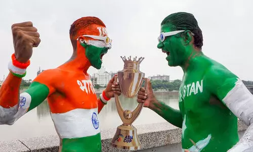 പതാകയും ബാനറും വേണ്ട, അതിര് വിട്ടാൽ ഏഴു ലക്ഷം രൂപ പിഴ, നാടുകടത്തലും ജയിലും പ്രതീക്ഷിക്കാം; ഇന്ത്യ-പാക് മത്സരത്തിന് മുൻപ് മുന്നറിയിപ്പുമായി ദുബൈ പൊലീസ്