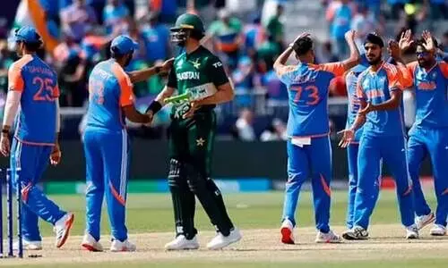 കളി കാര്യമായി; പാകിസ്താനുമായുള്ള കളിയെ ന്യായീകരിച്ച് ബി.ജെ.പി, ​​ഇന്ത്യക്കാരുടെ വേദനയല്ല, പണമാണ് വലുതെന്ന് പ്രതിപക്ഷം