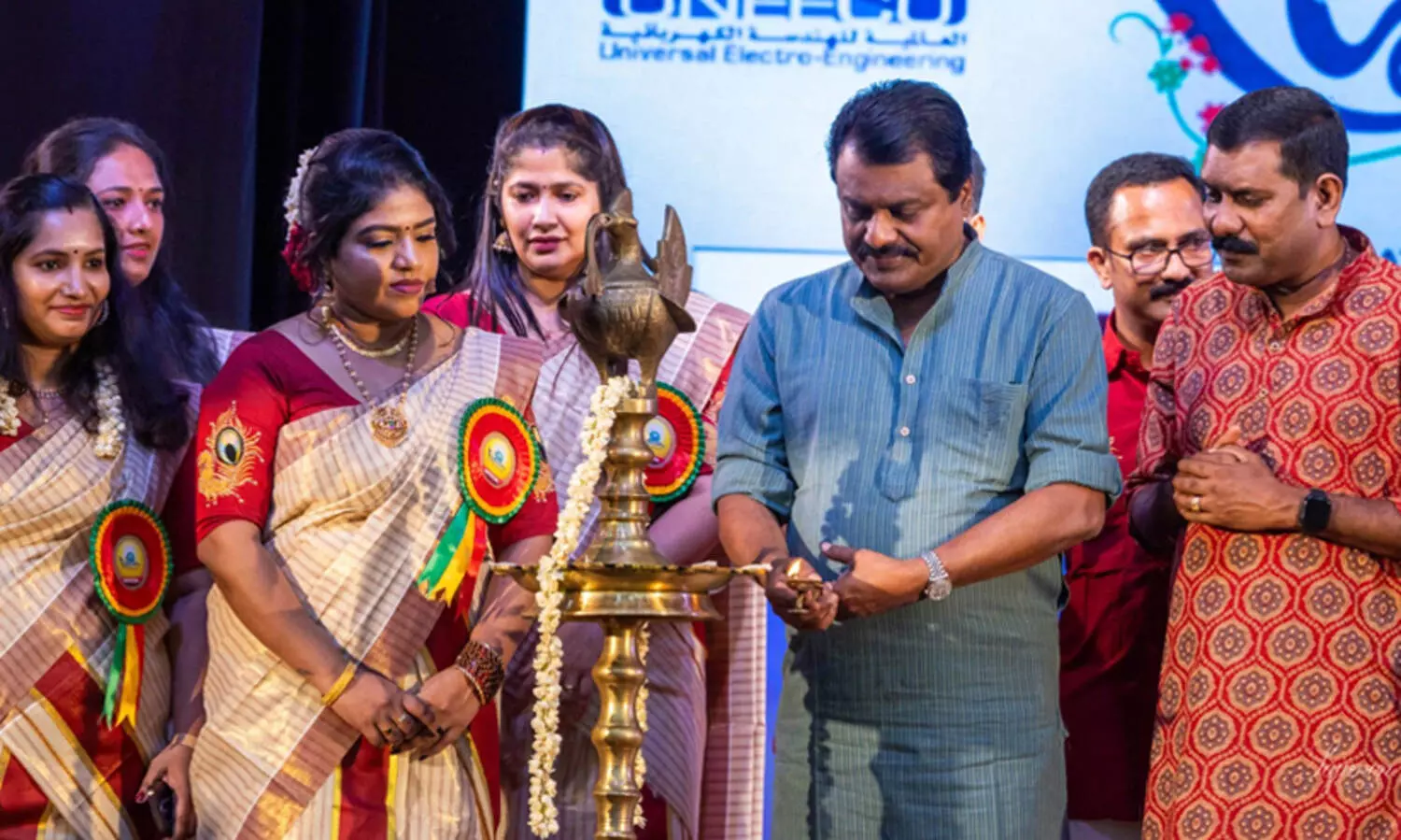 ഇന്ത്യൻ വസ്ത്രവൈവിധ്യത്തിന്റെ നേർക്കാഴ്ചയൊരുക്കി ശ്രാവണം