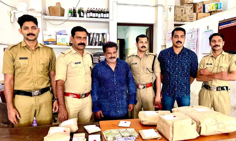 5.95 കിലോ കഞ്ചാവും പണവുമായി എറണാകുളം സ്വദേശി അറസ്റ്റിൽ 5.95 കിലോ കഞ്ചാവും പണവുമായി എറണാകുളം സ്വദേശി അറസ്റ്റിൽ