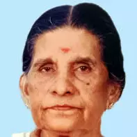 ശ്യാ​മ​ള