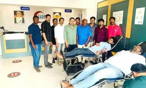 ബാ​ത്തി​ന സൗ​ഹൃ​ദ വേ​ദി ര​ക്ത​ദാ​ന ക്യാ​മ്പ്