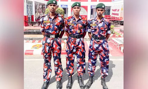 തൽ സൈനിക് ക്യാമ്പിൽ താരങ്ങളായി മൂവർസംഘം