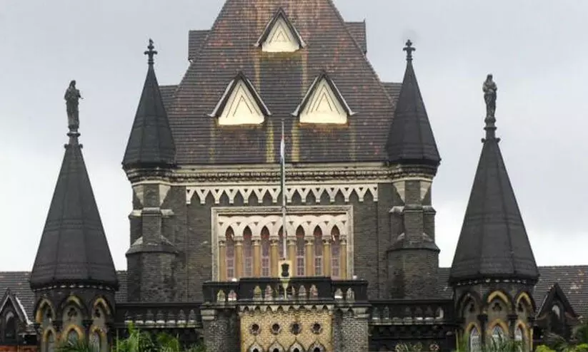 ‘നിങ്ങളുടെ മകൻ കൊല്ലപ്പെട്ടുവെങ്കിൽ എന്തുകൊണ്ട് കേസിൽ സാക്ഷിയായില്ല, എല്ലാവർക്കും അപ്പീൽ നൽകാൻ തുറന്നുവെച്ച ഗേറ്റ് അല്ല കോടതി; മലേഗാവ് സ്ഫോടനക്കേസ് അപ്പീൽ ഹരജിയിൽ ബോംബെ  ഹൈകോടതി