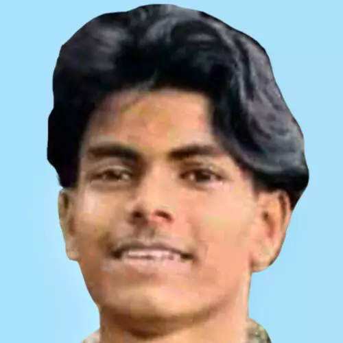 ബൈ​ക്ക് നി​യ​​ന്ത്ര​ണം​വി​ട്ട് മ​റി​ഞ്ഞു യു​വാ​വ് മ​രി​ച്ചു