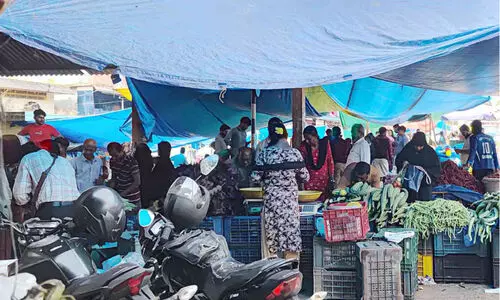 ബദിയടുക്കയിലെ ശനിയാഴ്ചച്ചന്ത തുളുനാടിന്റെ ഉത്സവം