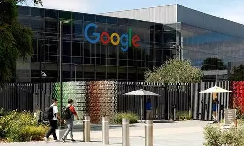 Google fires 200 employees without prior notice